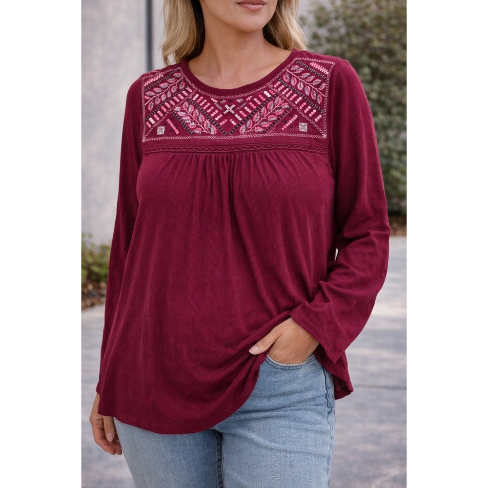 Sacred Threads Womens Burgundy Embroidered Lace Back Ribbed Top‎ OS 222111 NWT